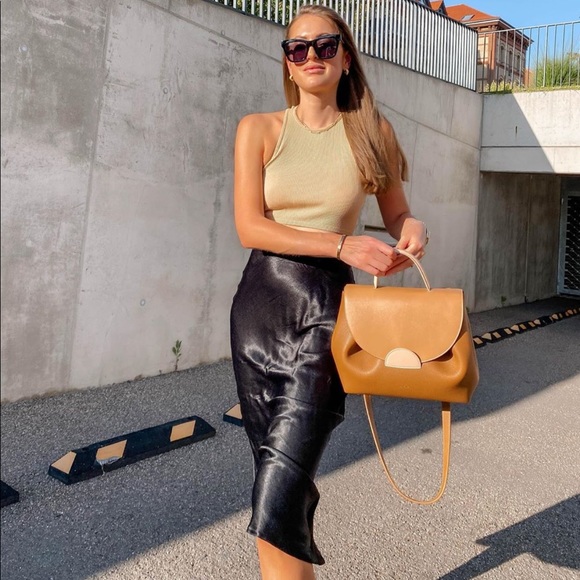 Zara satin effect midi skirt - Picture 4 of 16